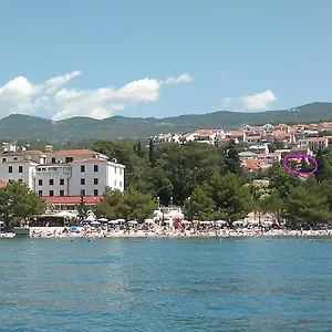 Loredana Apartment Crikvenica